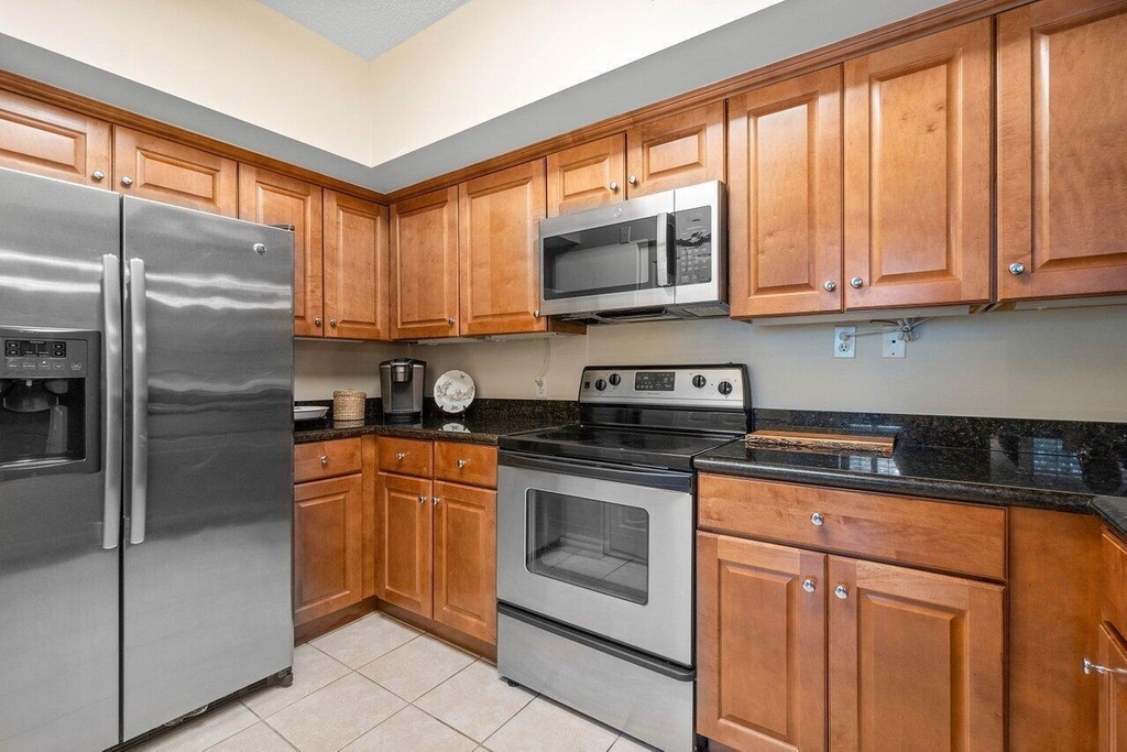 11770 St Andrews Place - Photo 3