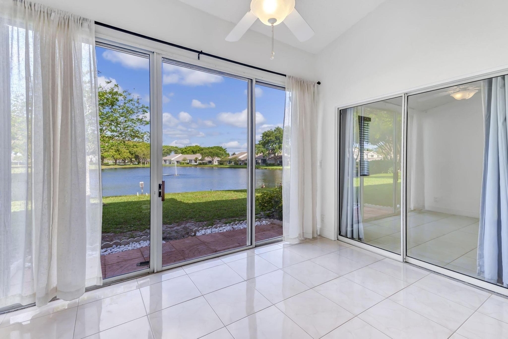 9130 Vineland Court - Photo 15