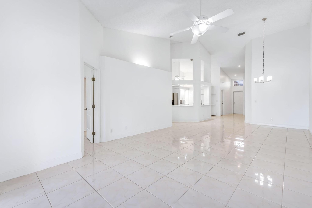 9130 Vineland Court - Photo 24