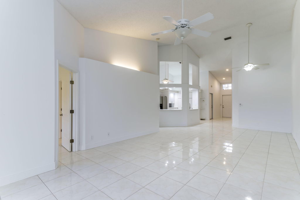 9130 Vineland Court - Photo 9