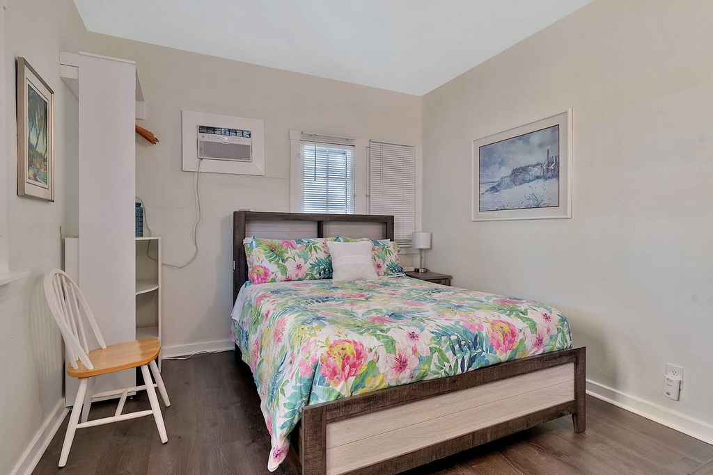 118 S J Street - Photo 16