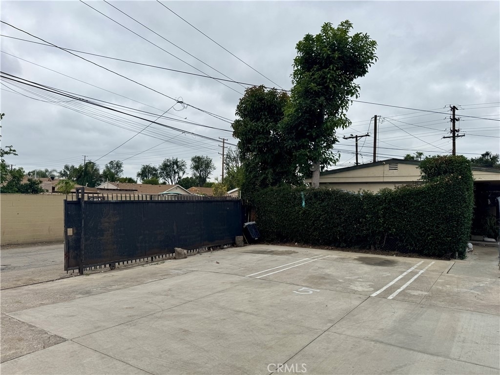 12616 Lambert Road - Photo 8