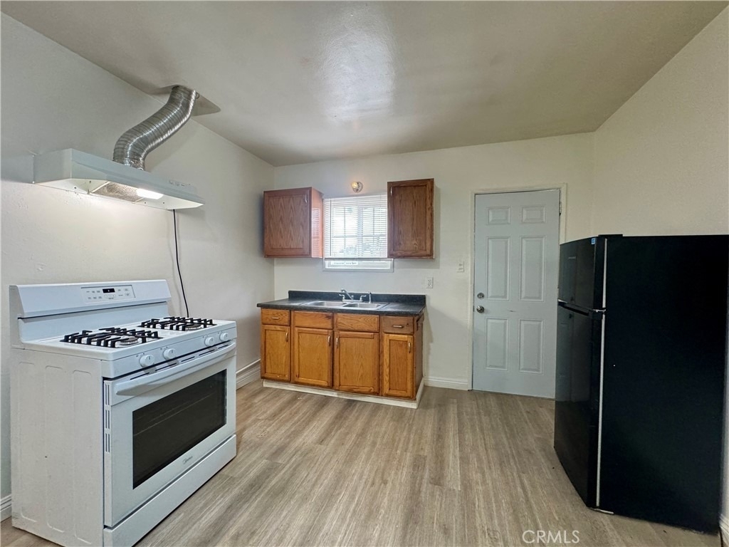 12616 Lambert Road - Photo 2