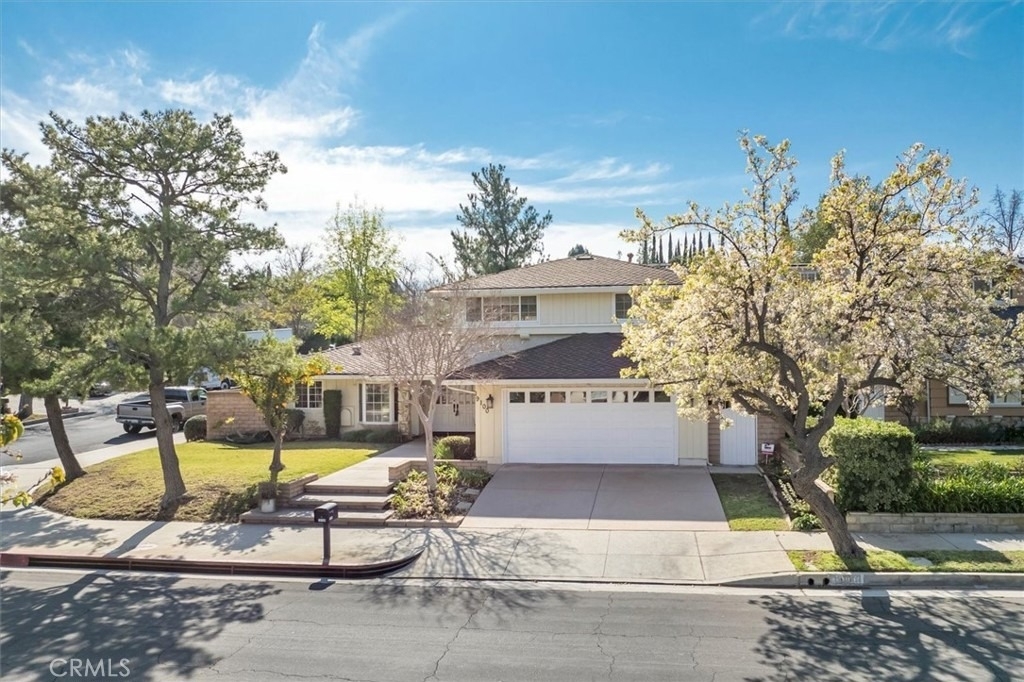 19100 Castlebay Lane - Photo 2