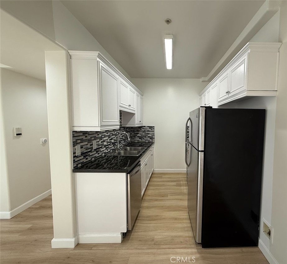 10849 Fruitland Drive - Photo 2