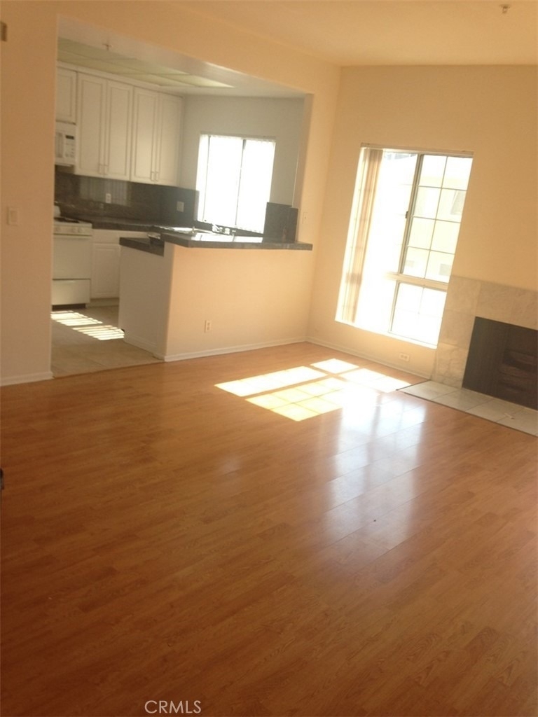 11035 Moorpark Street - Photo 4
