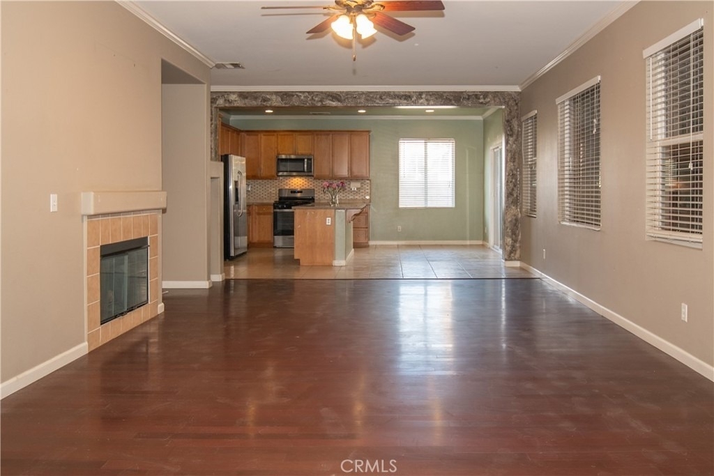 619 W Avenue H13 - Photo 35