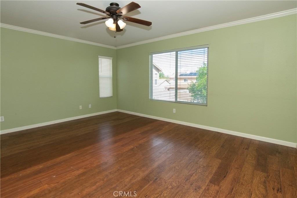 619 W Avenue H13 - Photo 9