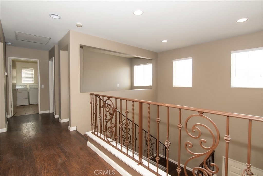 619 W Avenue H13 - Photo 10