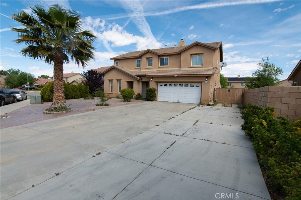 619 W Avenue H13 - Photo 3