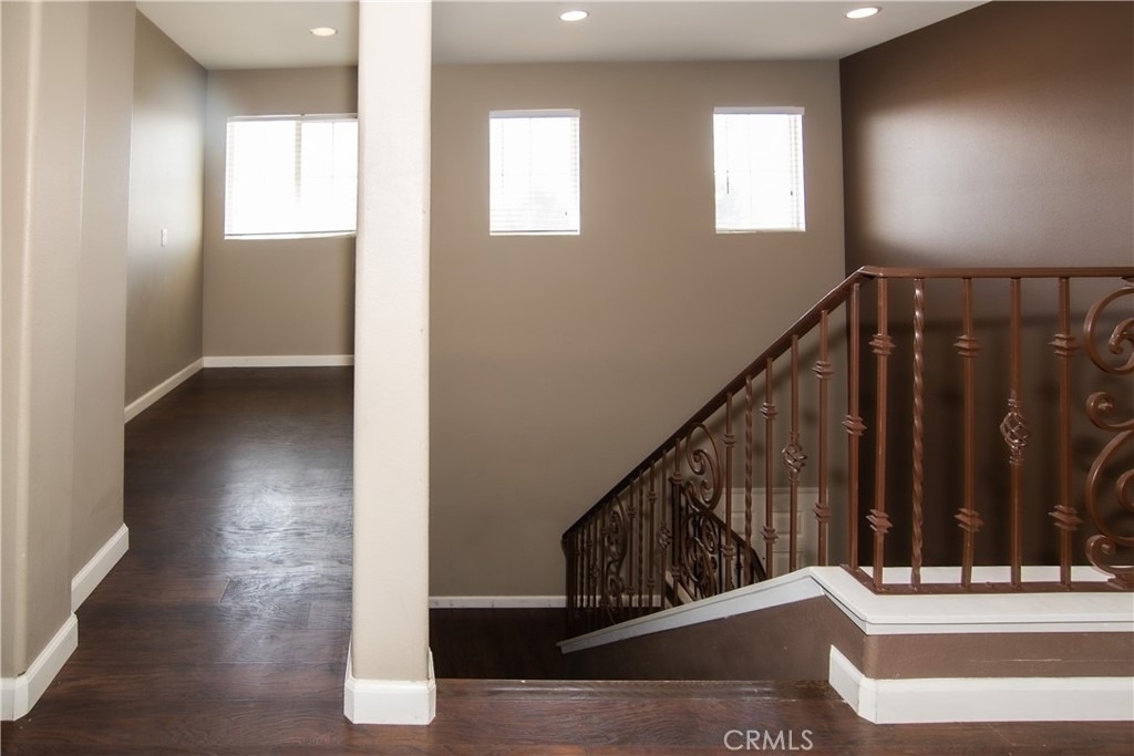 619 W Avenue H13 - Photo 14