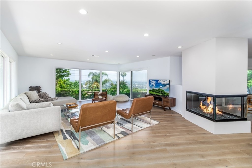 3546 Berry Drive - Photo 4