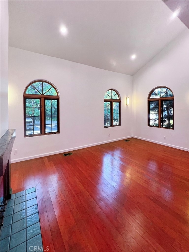 8570 Wonderland - Photo 1