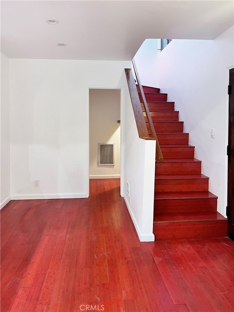 8570 Wonderland - Photo 4