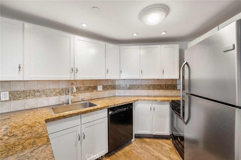 1056 Calle Del Cerro - Photo 8