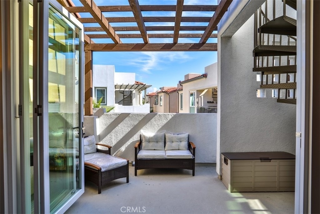 3318 Doheny Way - Photo 13