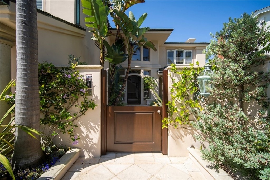 49 Cambria - Photo 2