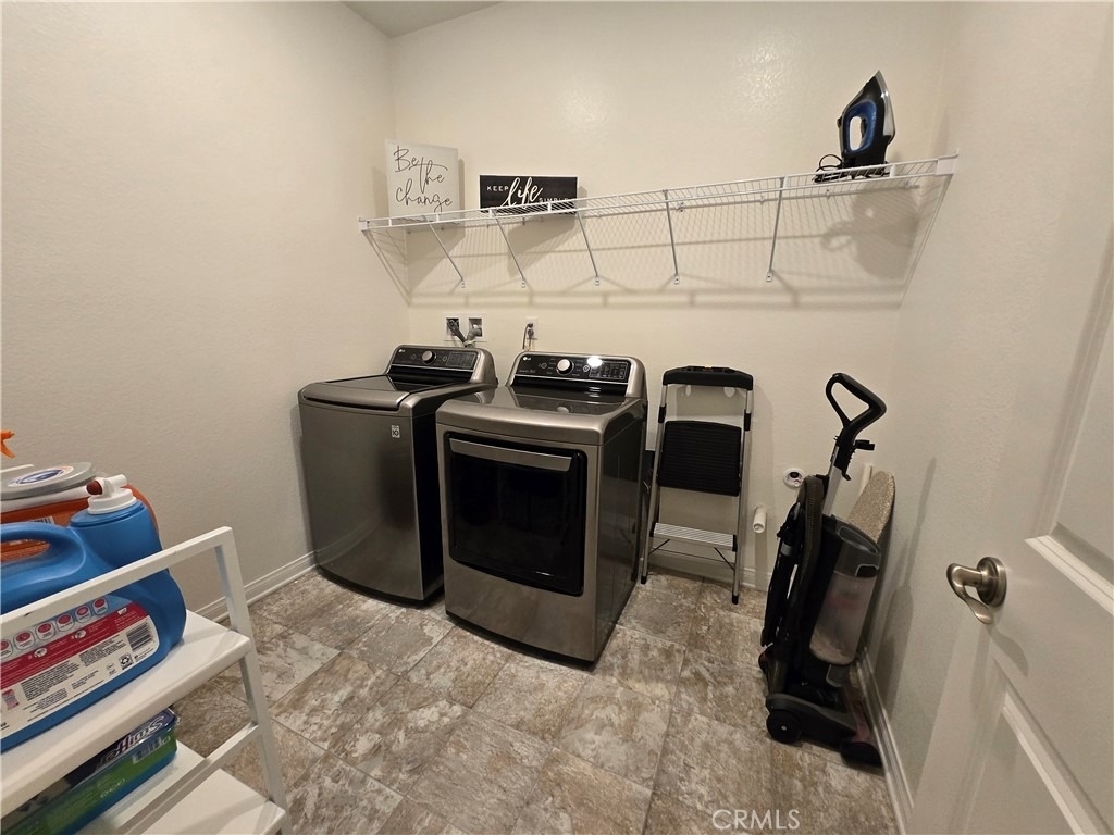 7900 Raincross Court - Photo 7