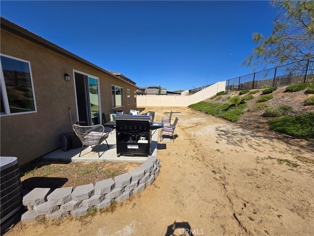 7900 Raincross Court - Photo 19