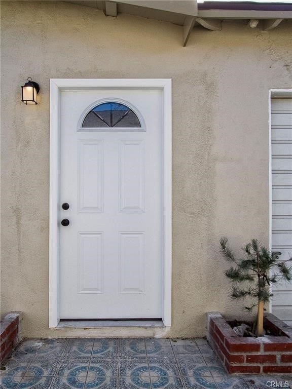 1516 W Hellman Avenue - Photo 0