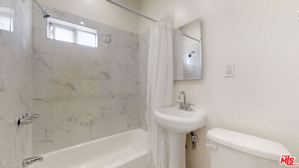 1117 S Westlake Avenue - Photo 6