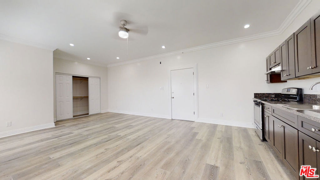 1117 S Westlake Avenue - Photo 3