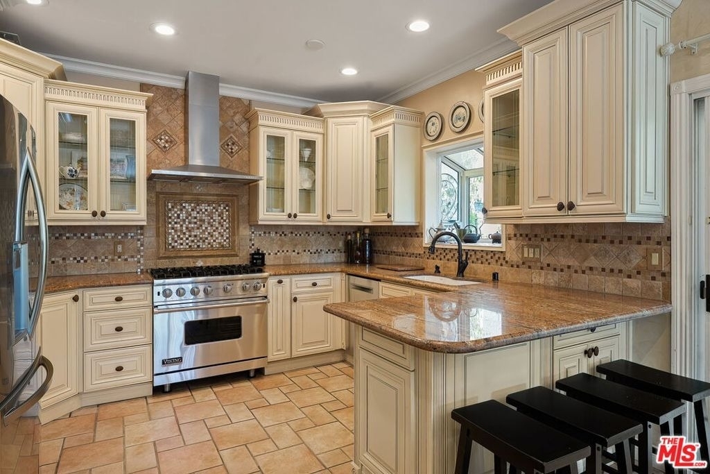 1121 21st Street - Photo 9