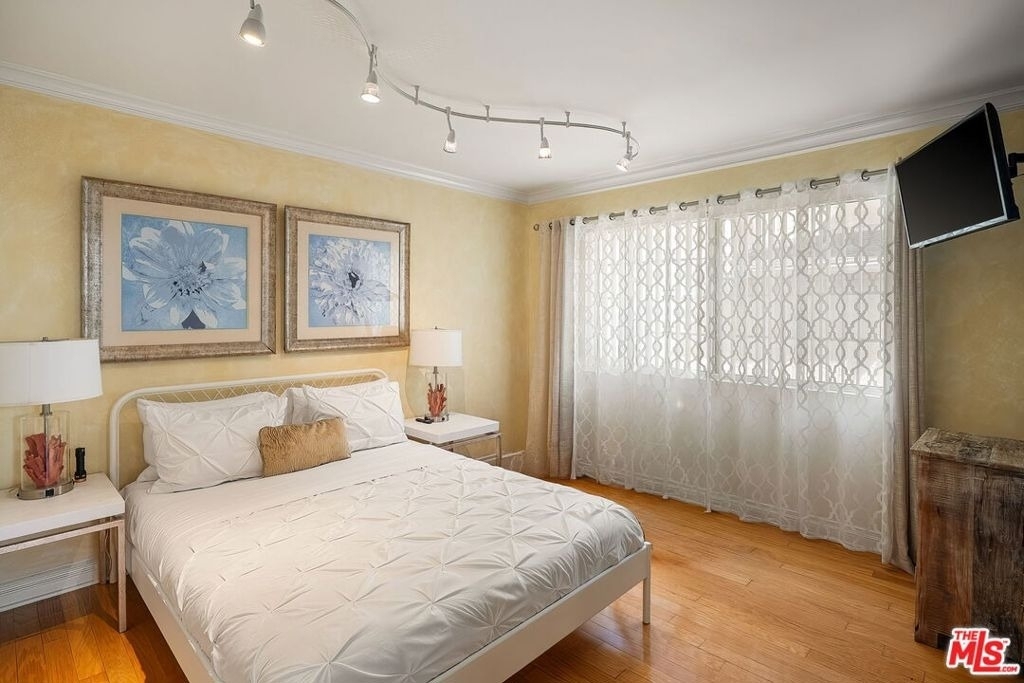 1121 21st Street - Photo 21