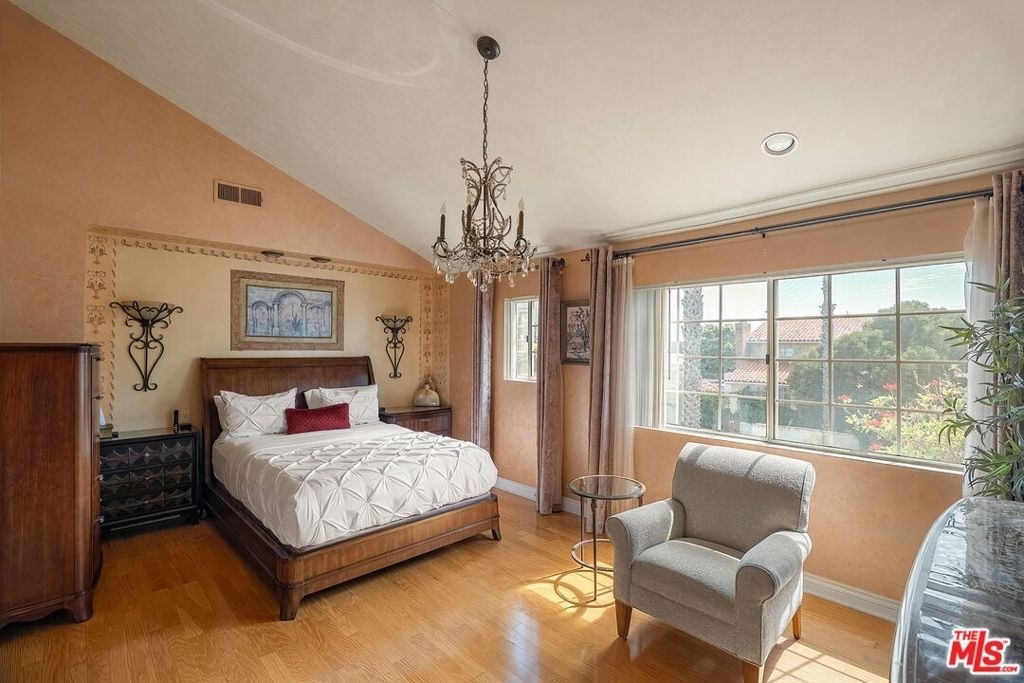 1121 21st Street - Photo 15