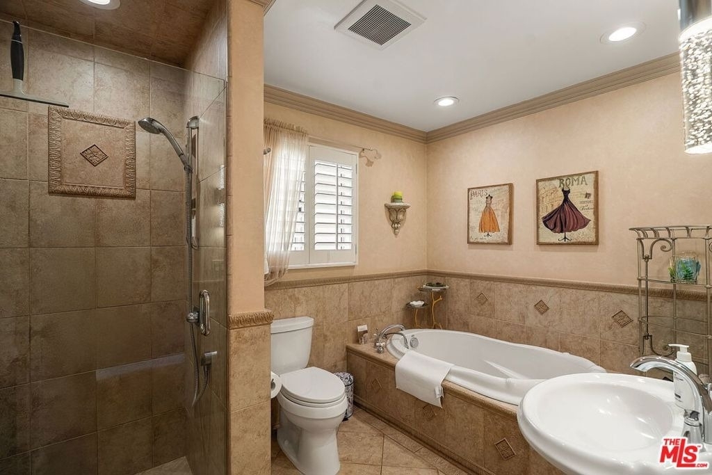 1121 21st Street - Photo 17