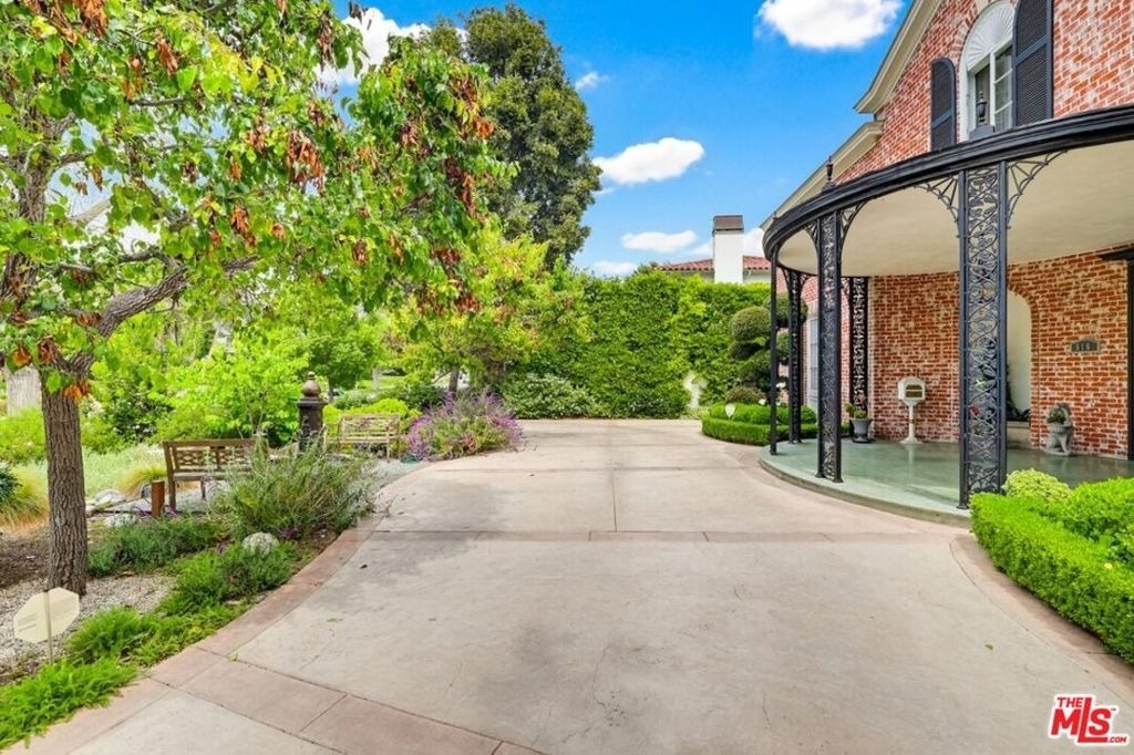 516 S Rimpau Boulevard - Photo 4