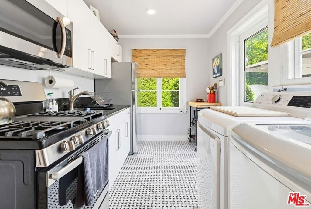 516 S Rimpau Boulevard - Photo 36