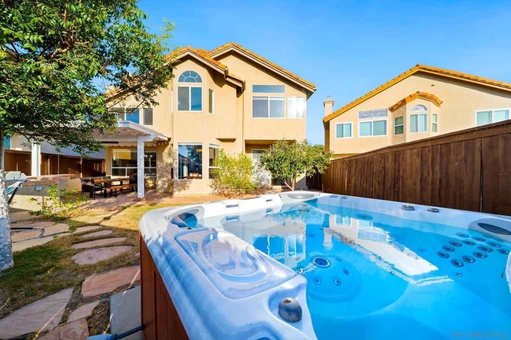 18106 Chieftain Ct - Photo 49