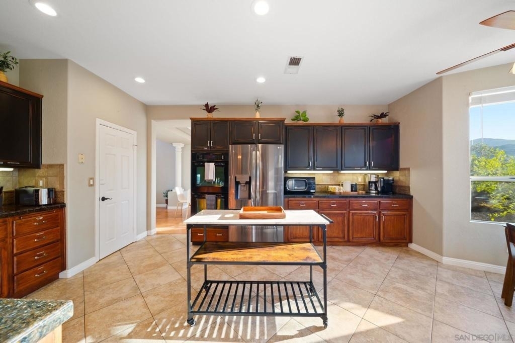 18106 Chieftain Ct - Photo 19