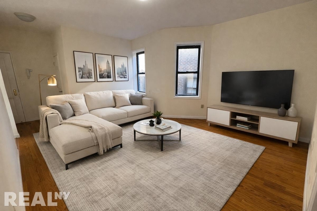 241 E 38th St - Photo 0