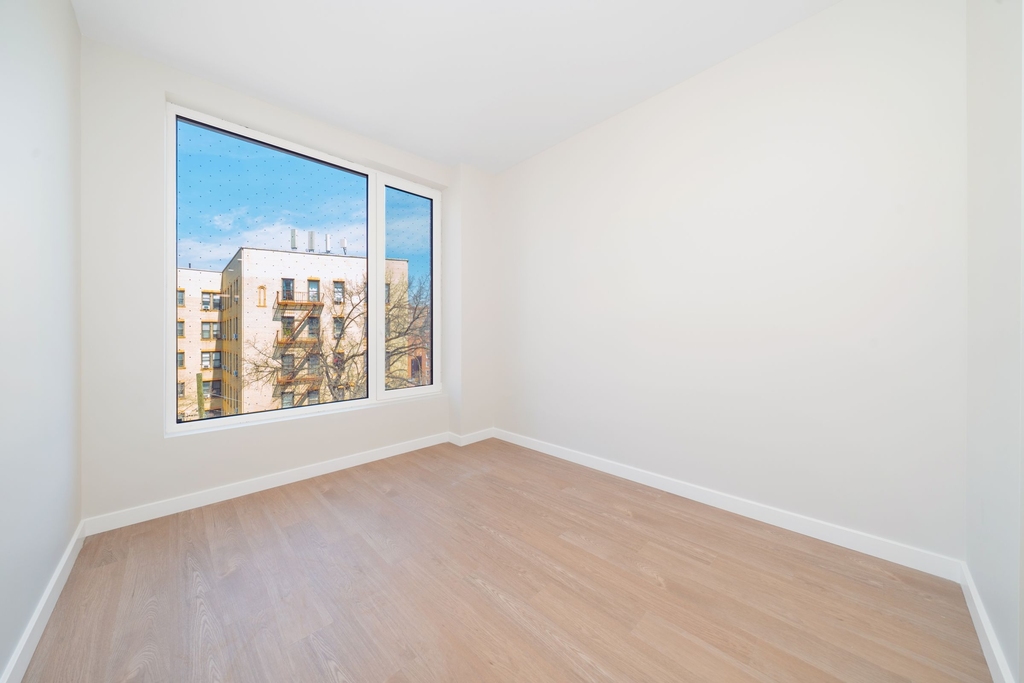Sedgwick Avenue - Photo 5