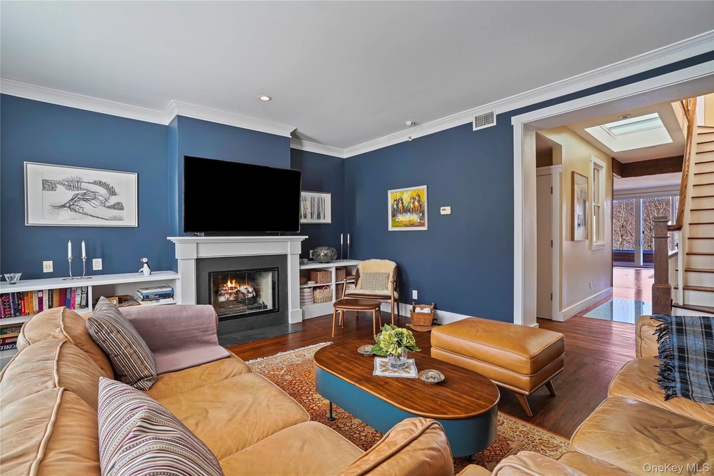 493 Warburton Avenue - Photo 13