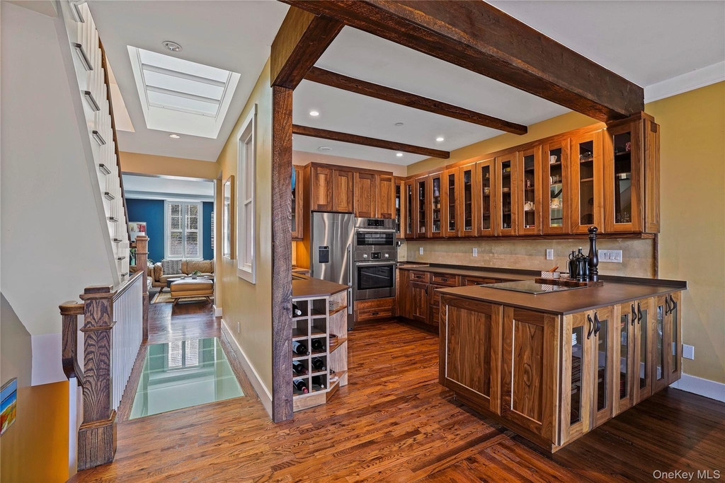 493 Warburton Avenue - Photo 8