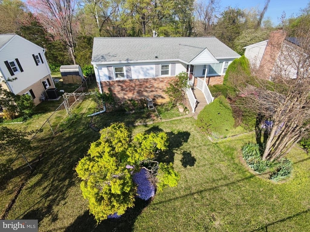 3931 Dominion Drive - Photo 2