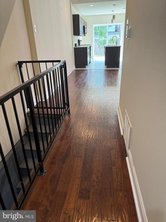 2242 N Carlisle Street - Photo 6
