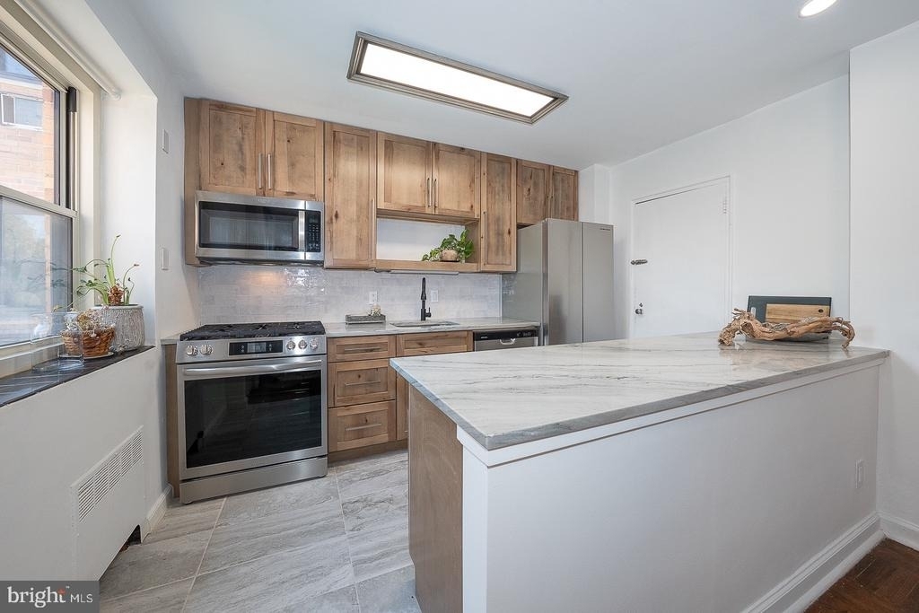 40 Old Lancaster Road - Photo 8