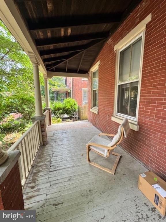 430 S Walnut Street - Photo 5