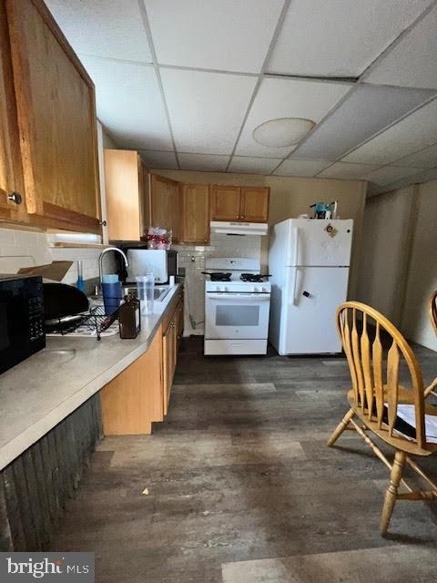 430 S Walnut Street - Photo 1