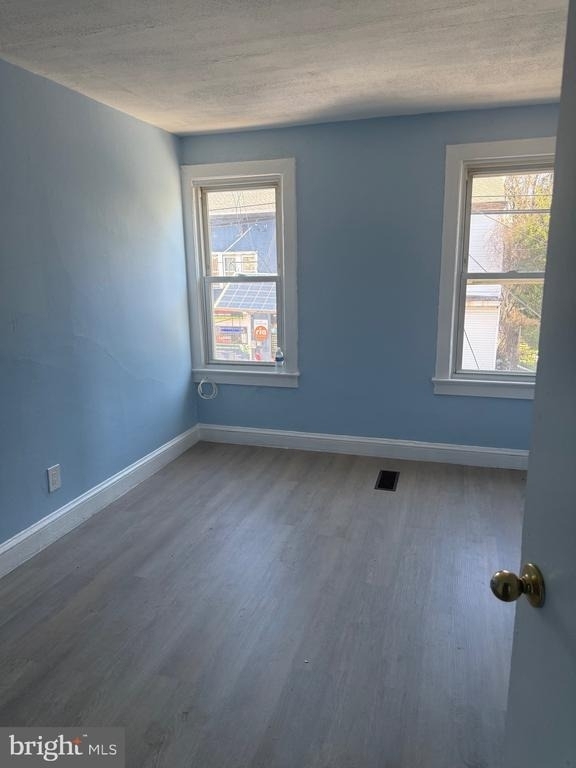 203 Genesee Street - Photo 2