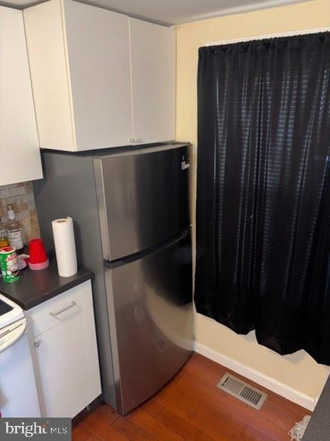 137 E High Street - Photo 2
