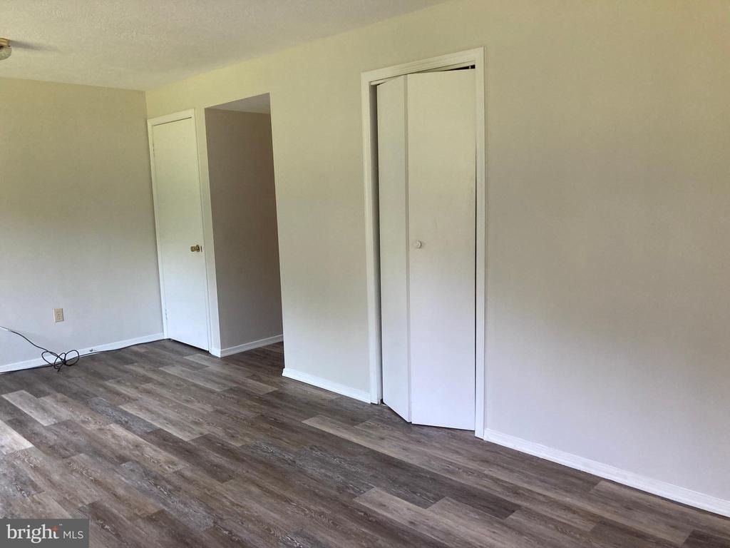 11145 Captains Walk Court - Photo 16