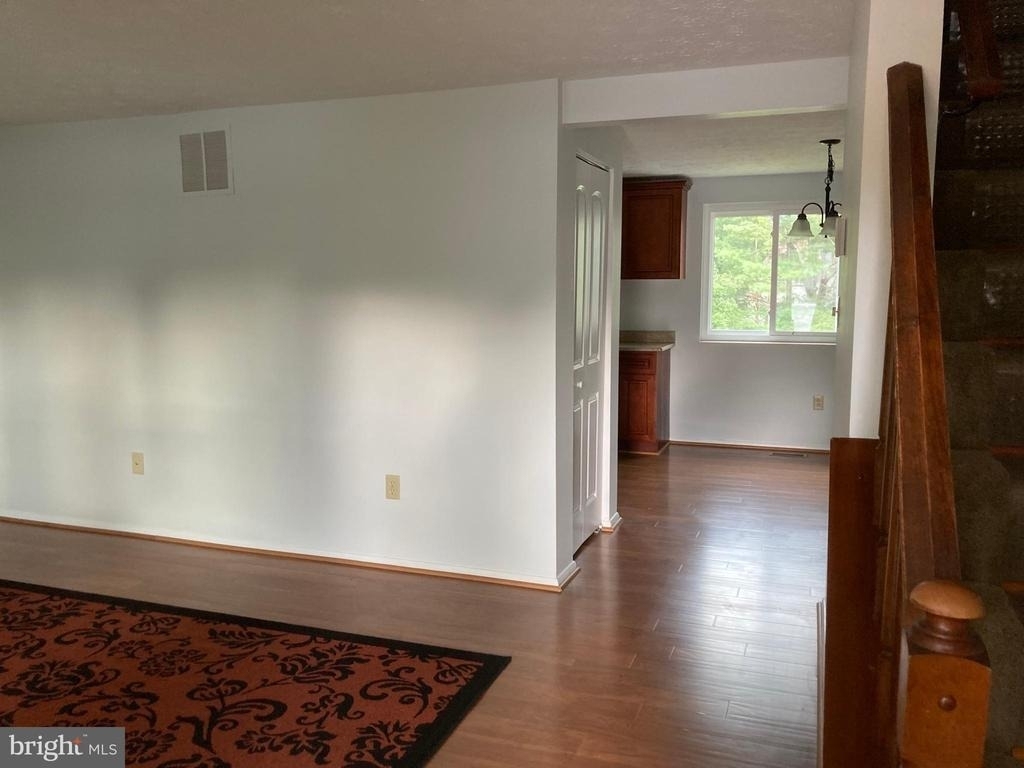 11145 Captains Walk Court - Photo 2