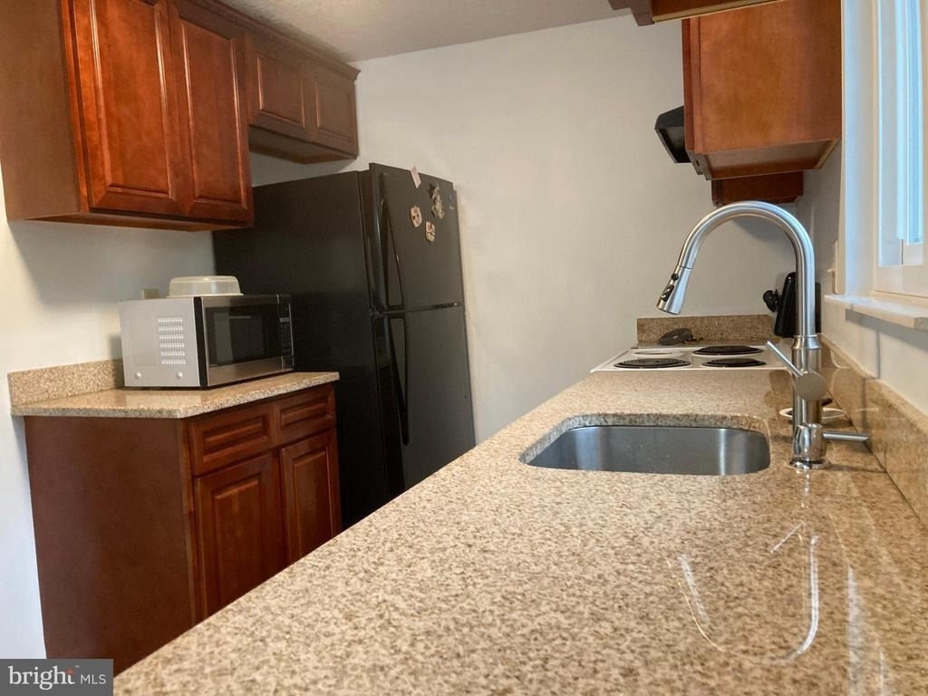 11145 Captains Walk Court - Photo 6