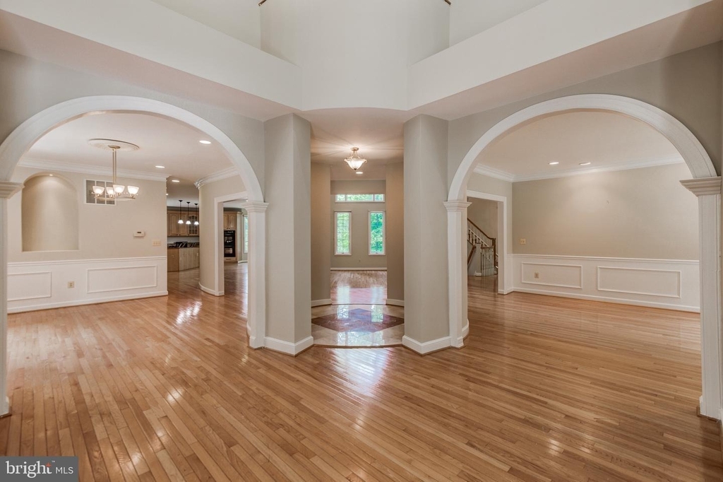 18 Nantucket Court - Photo 2
