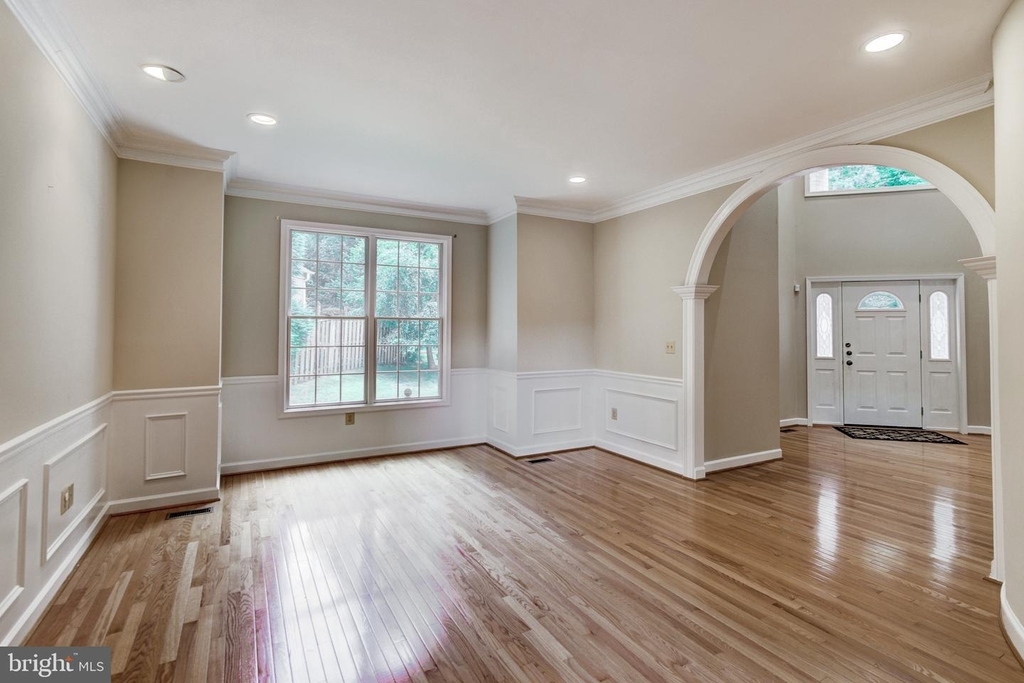 18 Nantucket Court - Photo 5